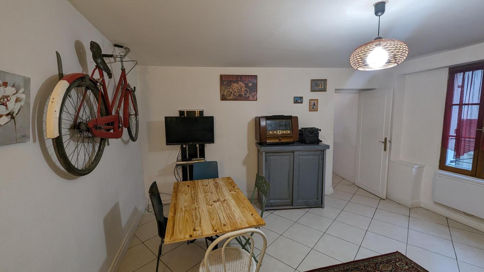 Chez Ma Petite Reine 1 Pontoise Exterior foto