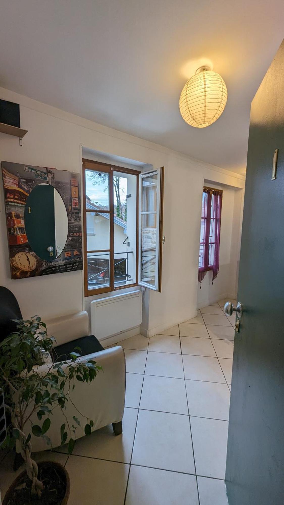 Chez Ma Petite Reine 1 Pontoise Exterior foto