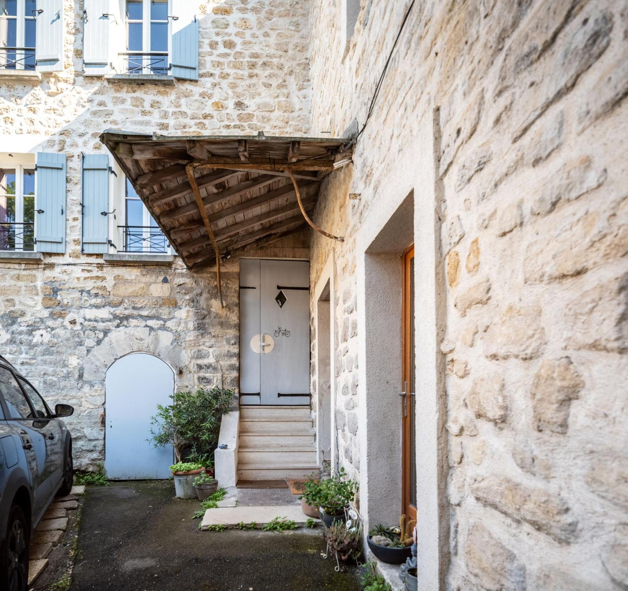 Chez Ma Petite Reine 1 Pontoise Exterior foto